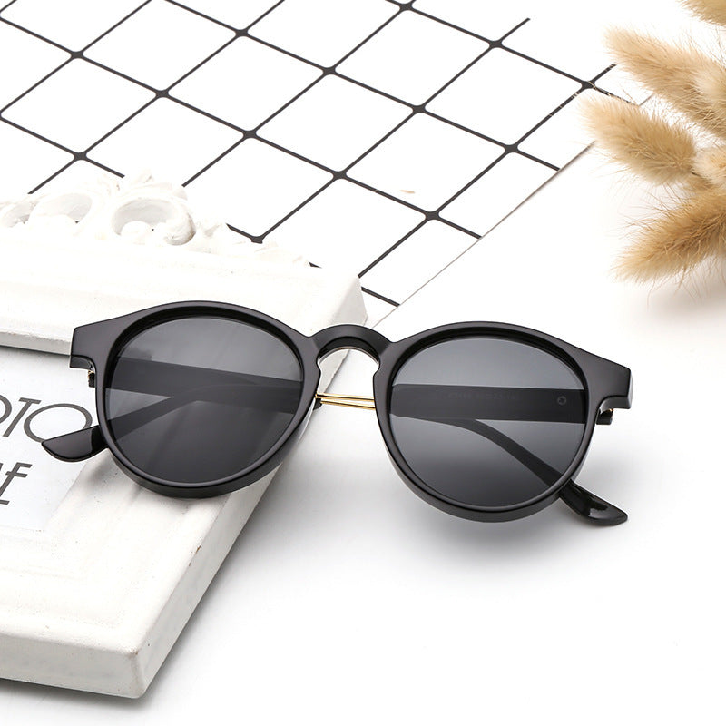 2023 Internet celebrity street shot sunglasses ins round face women's sunglasses sunglasses Korean version tide round Harajuku glasses wholesale