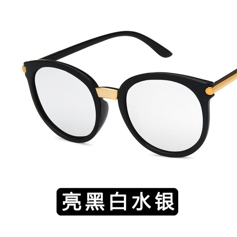 2023 fashion Korean version street shot sunglasses wholesale women's large frame sunglasses personalized round frame sunglasses