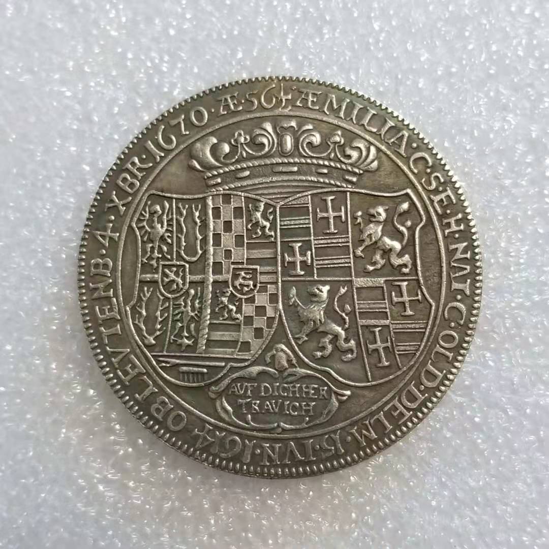 Commemorative Coin 1670 Brass Commemorative Foreign Silver Dollar Wholesale Collection #1331