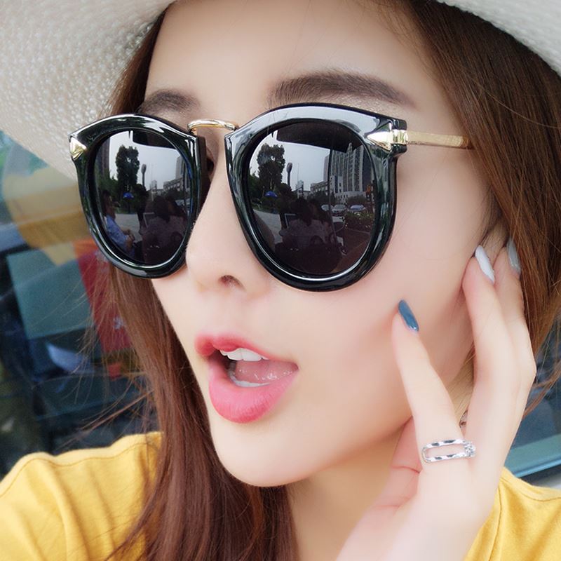 2022 Korean version of fashion trend sunglasses men's and women's classic sunglasses driver glasses driving glasses sunglasses wholesale