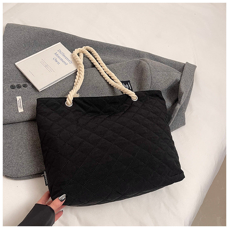 Winter large-capacity casual tote bag women's new diamond simple commuting shoulder bag college student class handbag