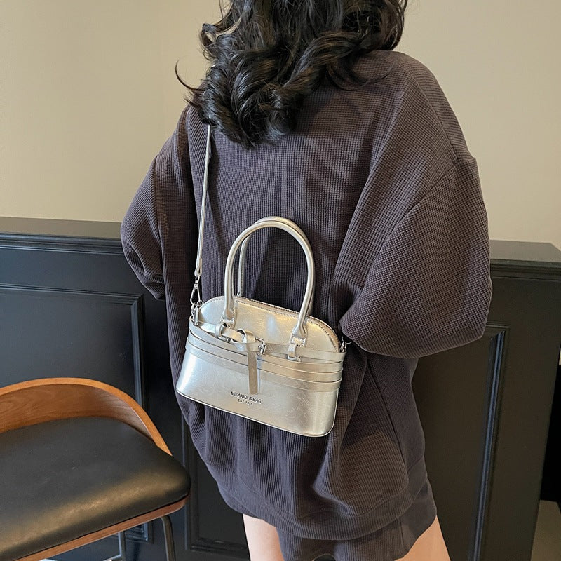 Premium texture handbag women's 2025 spring and summer new retro versatile shoulder bag foreign style versatile messenger shell bag