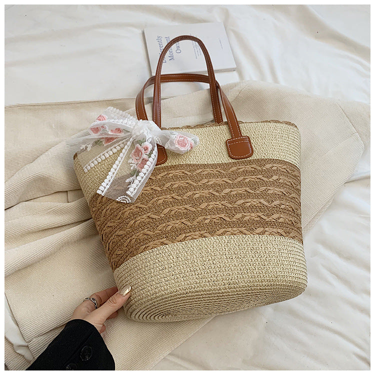 Woven straw large-capacity bag women's 2024 new summer foreign style shoulder bag seaside beach commuter tote bag