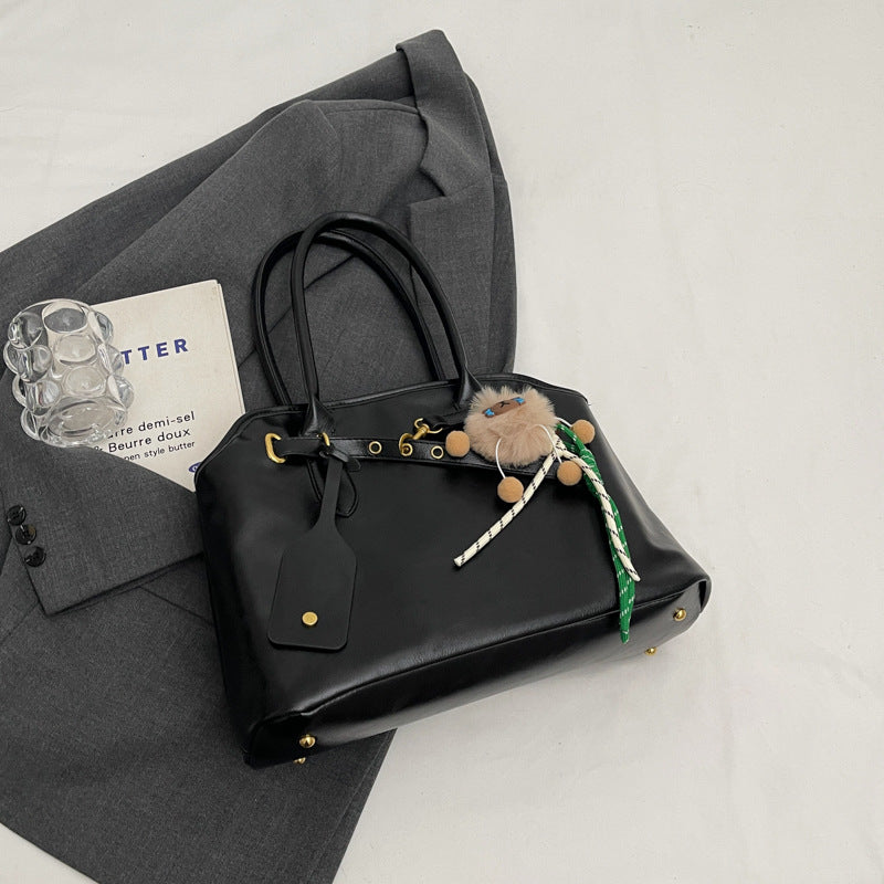 College students commute to class armpit bag Korean version retro trendy fashion shoulder bag 2024 autumn and winter portable tote bag
