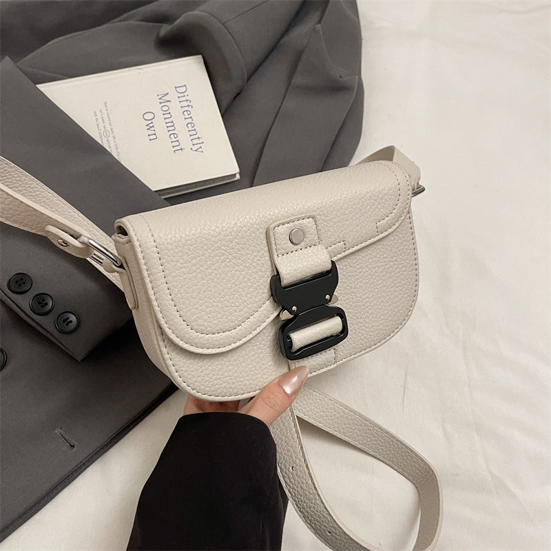 Women's messenger bag Women's bag Messenger bag Saddle bag Fashion 2025 Spring new foreign style shoulder bag Small square bag
