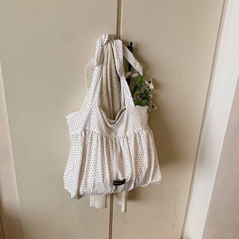 Women's large-capacity ins style new spring and summer versatile simple casual pleated polka dot shoulder college student tote bag
