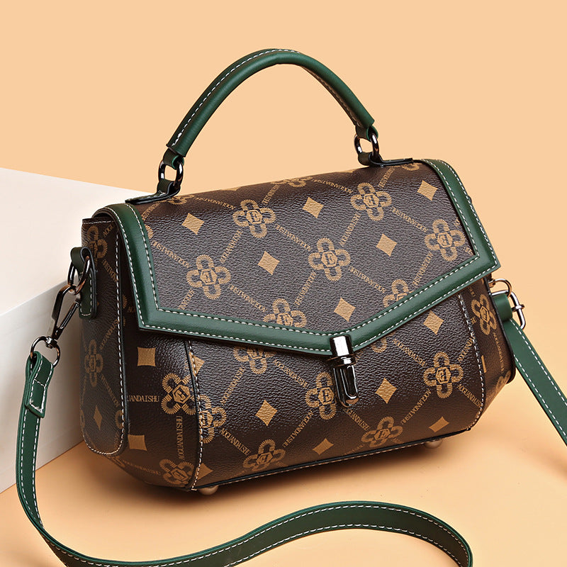 Women's bag new 2025 fashion versatile shoulder messenger small square bag letter printing portable texture bag women