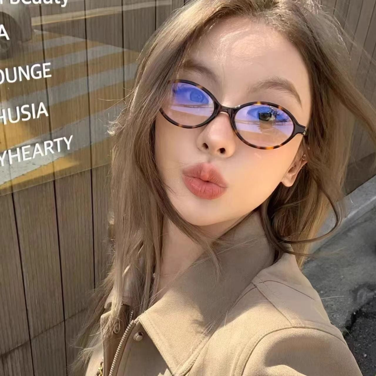 Zhang Yuanying retro oval glasses women's high-end sense small frame reading glasses fashion plain anti-blue glasses wholesale