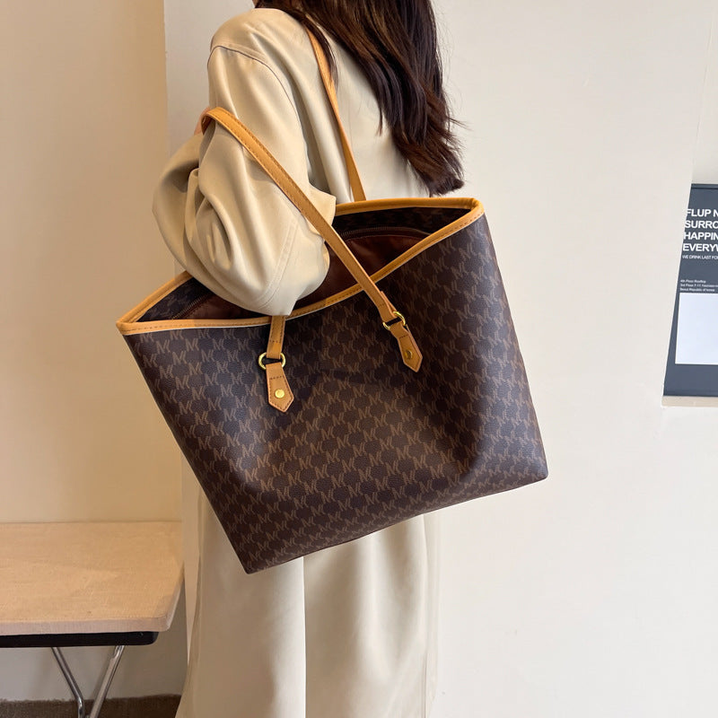 College student class bag women's fashion 2024 summer new trendy retro simple commuter shoulder bag tote bag