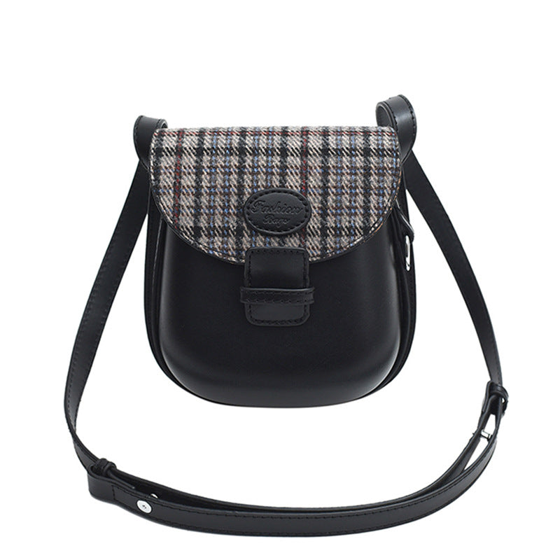 2023 autumn and winter fashion mini portable shoulder bag women's plaid splicing retro messenger small square bag texture mobile phone bag