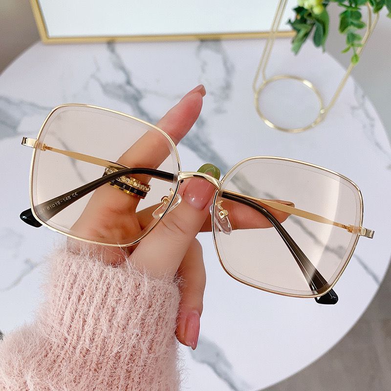 2023 new high-end large-frame sunglasses, UV-proof metal trimmed blush, big face and thin sunglasses for women