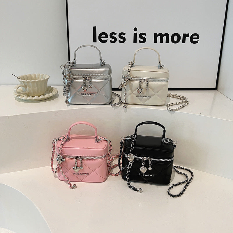 Xiaoxiangfeng handbag bag 2024 new embroidery thread versatile box bag high-end fashion simple shoulder messenger bag
