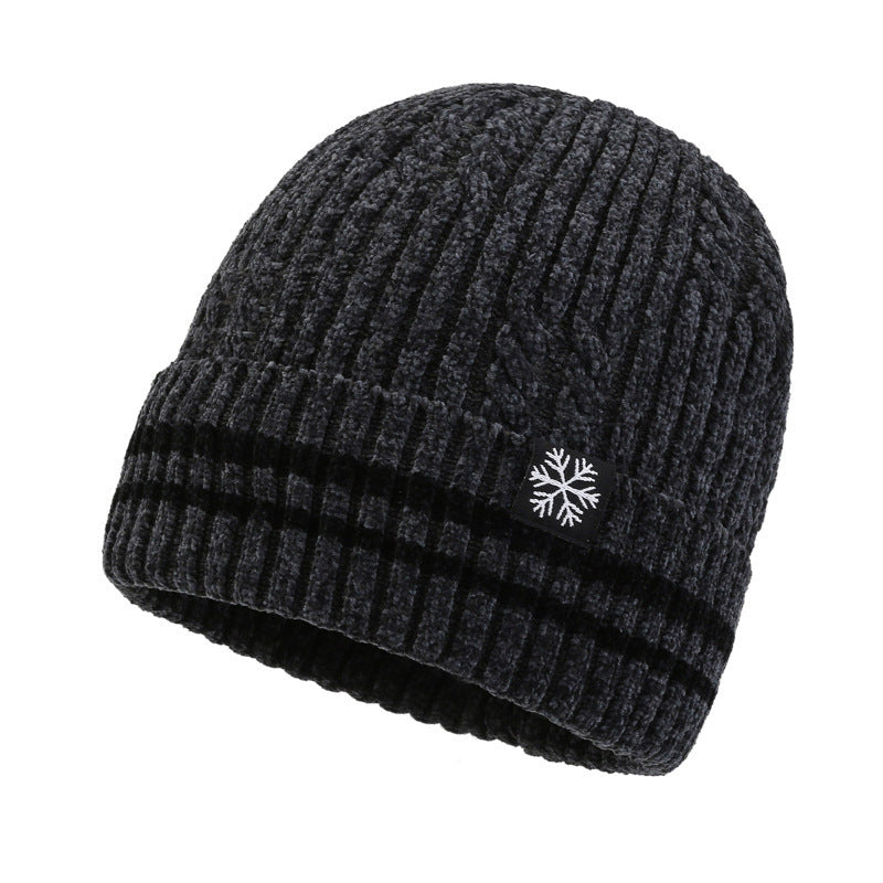 Winter warm knitted wool hat men's fleece thickened hat young students cycling cold ear hat foreign trade
