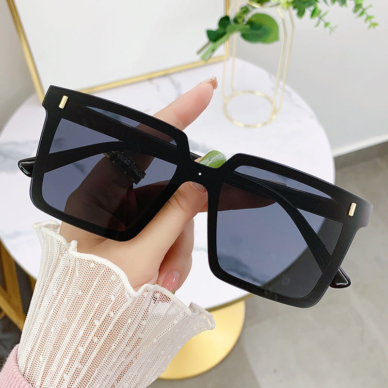 2023 new one-piece sunglasses summer trendy couple large-frame sunglasses fashionable wear sunshades advanced sense