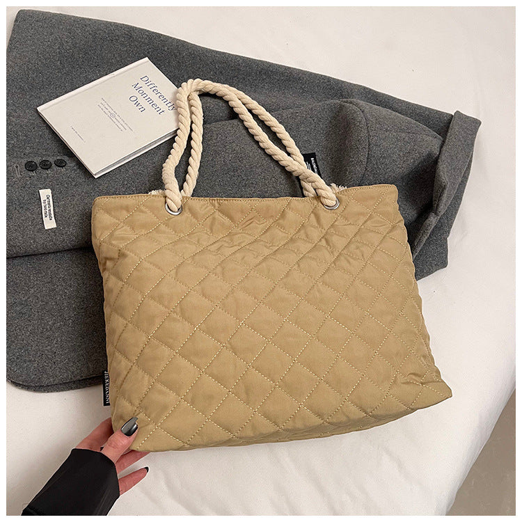 Winter large-capacity casual tote bag women's new diamond simple commuting shoulder bag college student class handbag