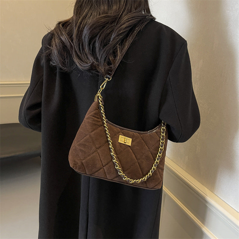 Xiaoxiangfeng bag women's 2024 autumn new fashion diamond chain underarm bag Korean version niche design shoulder bag