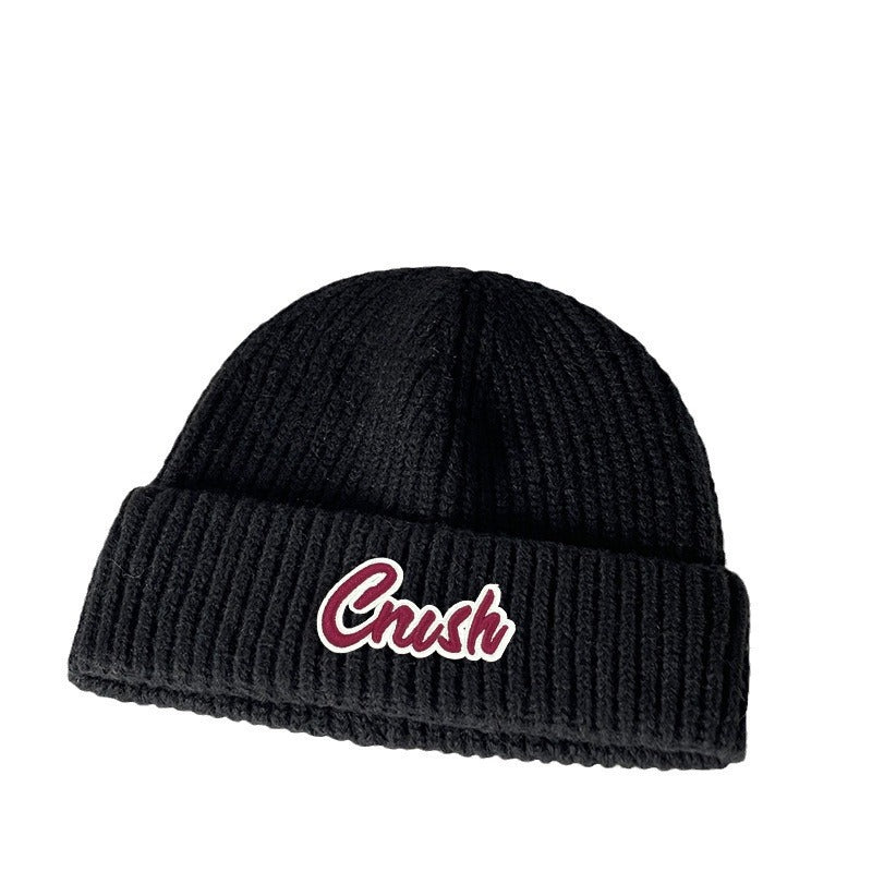 Winter letter labeling wool hat women's autumn and winter versatile warm Japanese knitted hat showing small face and ear protection cold hat man