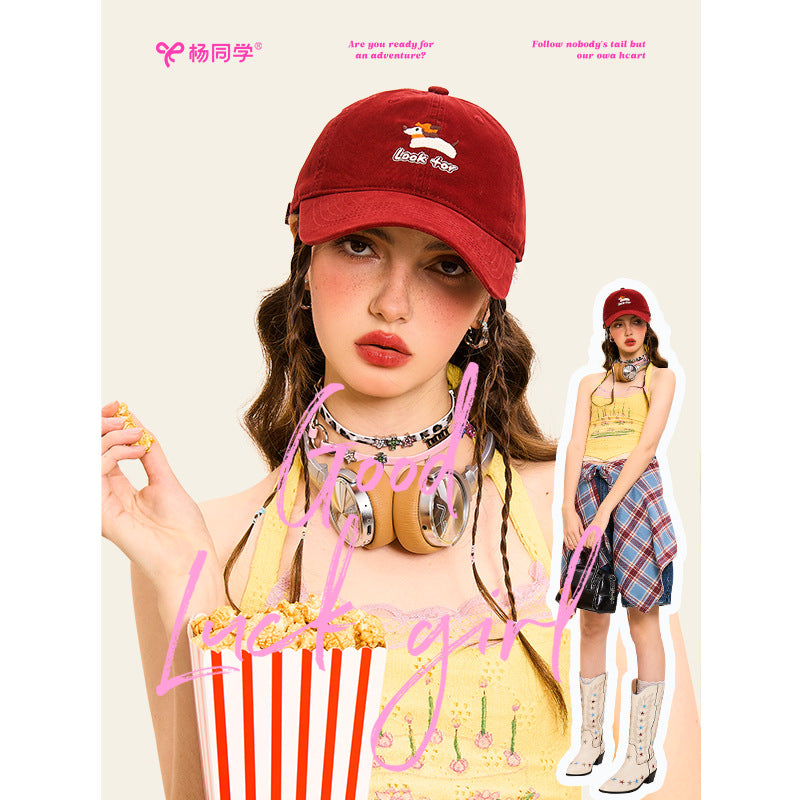 Classmate Yang strictly selects retro embroidery cap female summer Internet celebrity soft top baseball cap burgundy couple student tide