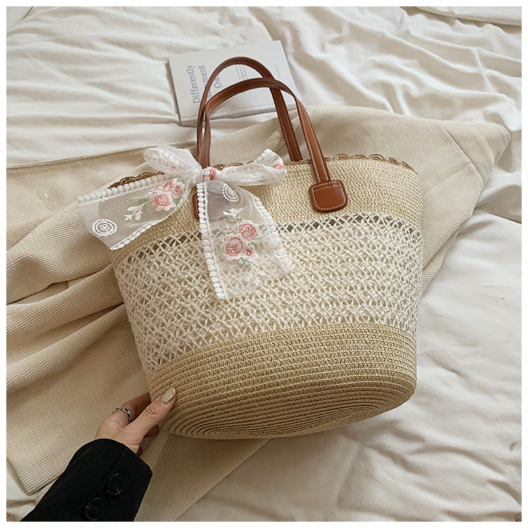 Woven straw large-capacity bag women's 2024 new summer foreign style shoulder bag seaside beach commuter tote bag