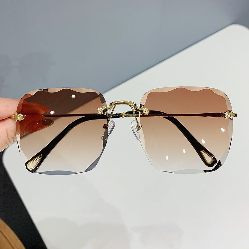 2023 new frameless trimmed square sunglasses women's glasses Internet celebrity round face plain sunglasses gradual change