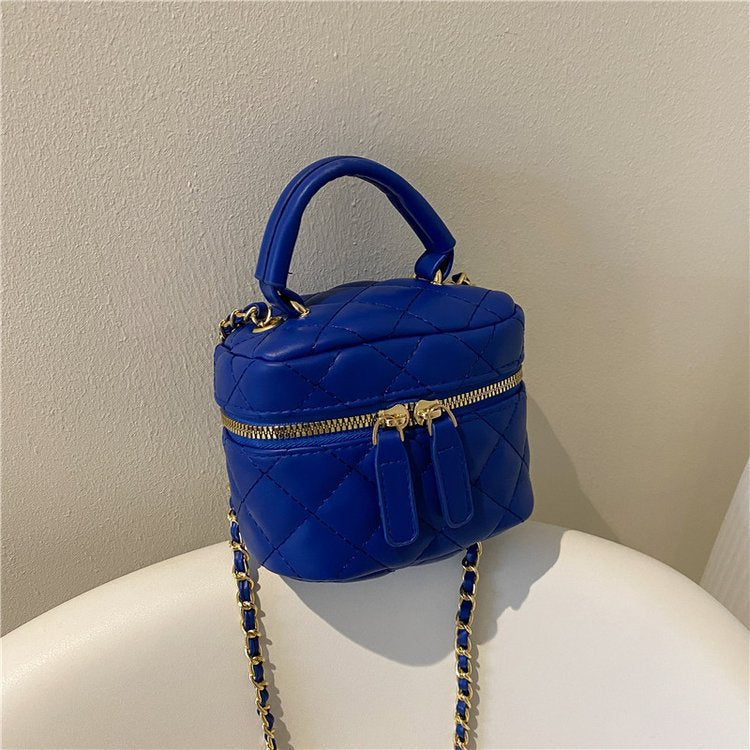 Xiaoxiangfeng bag women's 2023 new Internet celebrity live broadcast portable shoulder bag fashion diamond mini messenger bag tide