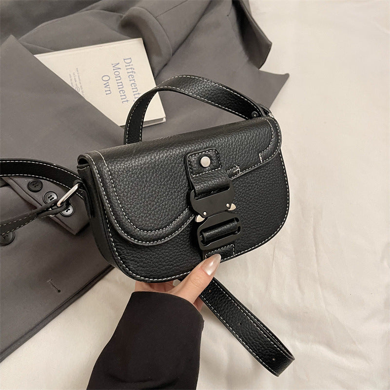 Women's messenger bag Women's bag Messenger bag Saddle bag Fashion 2025 Spring new foreign style shoulder bag Small square bag