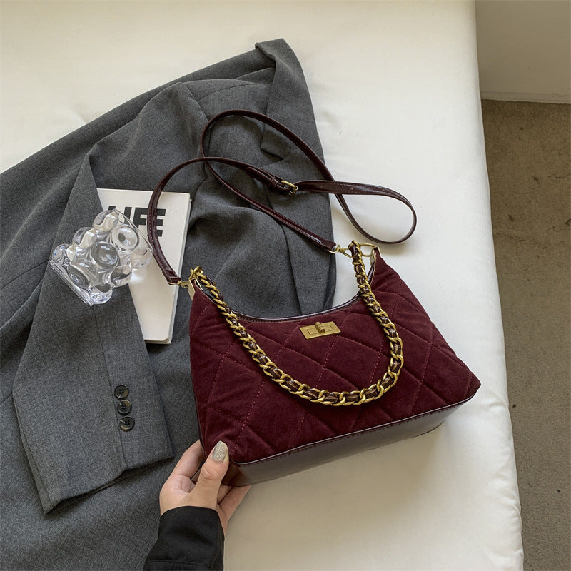 Xiaoxiangfeng bag women's 2024 autumn new fashion diamond chain underarm bag Korean version niche design shoulder bag