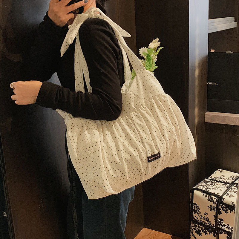 Women's large-capacity ins style new spring and summer versatile simple casual pleated polka dot shoulder college student tote bag