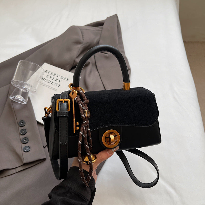 Winter portable commuter bag women's 2024 new trendy retro small square bag simple foreign style single shoulder oblique span bag