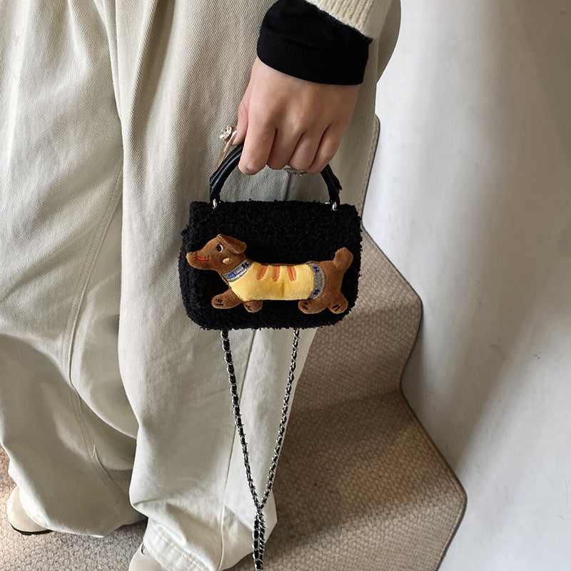 Winter hand carry plush cartoon dachshund dog small square bag 2024 new fashion casual foreign style fashionable shoulder bag