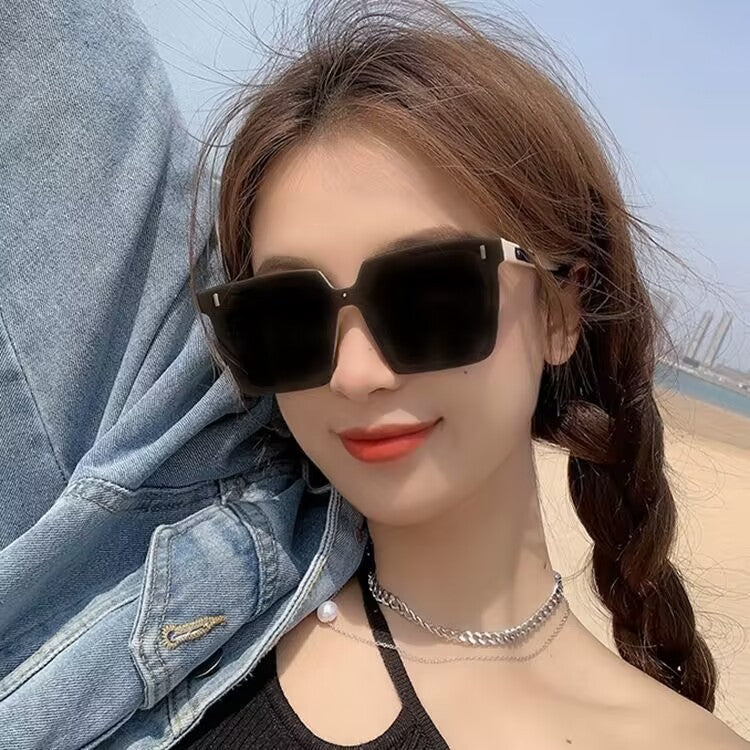2023 new one-piece sunglasses summer trendy couple large-frame sunglasses fashionable wear sunshades advanced sense