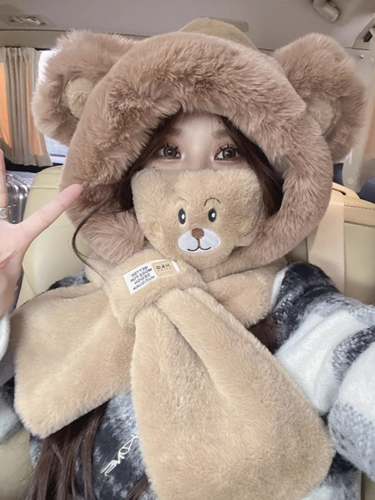 Winter ear protection, scarf, ear hat, scarf, mask, cute strawberry bear, warm and cold-proof, Lei Feng hat, female cycling hat