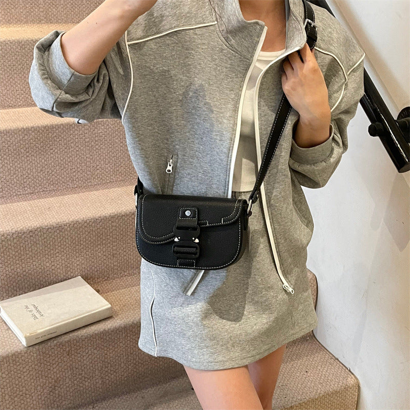 Women's messenger bag Women's bag Messenger bag Saddle bag Fashion 2025 Spring new foreign style shoulder bag Small square bag