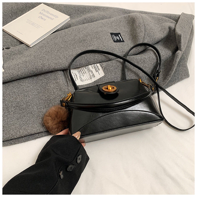 Winter new fashion trend exquisite small square bag gentle women's shoulder messenger bag women's bag retro bucket bag
