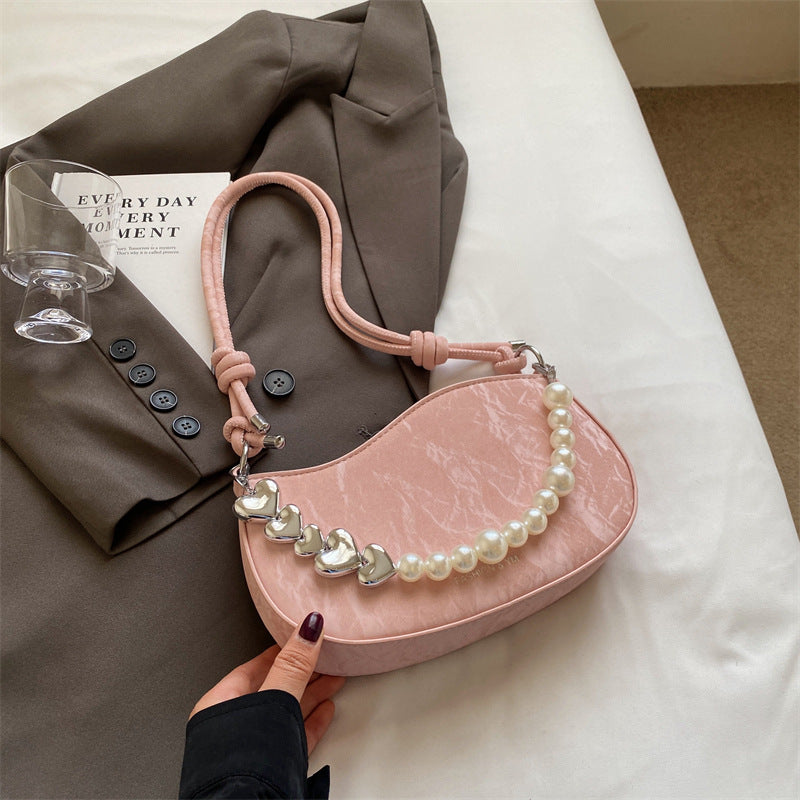 Women's small bag 2024 new fashion foreign style shoulder messenger bag women's texture Korean version of pearl chain small square bag