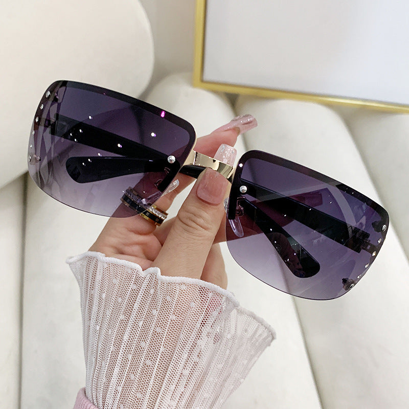 2023 fashion European and American half-frame diamond-encrusted sunglasses concave-convex lenses trendy atmospheric sunglasses cross-border sunshade glasses