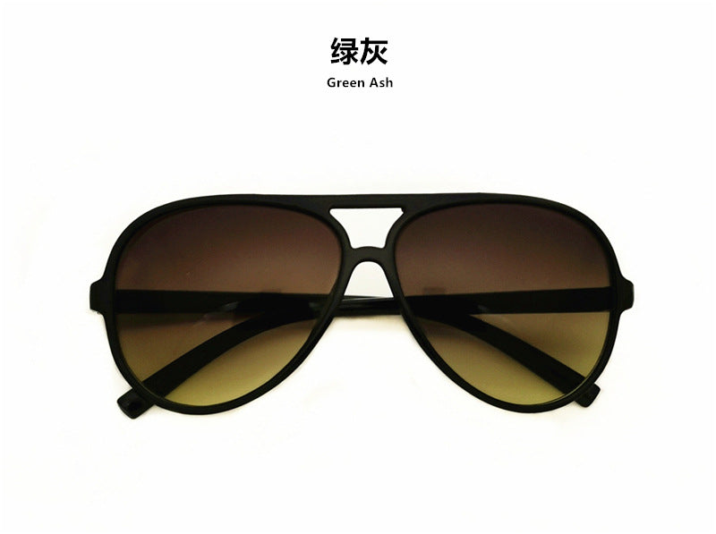 2023 black frame sunglasses wholesale men's sunglasses full frame Korean frame round face Korean version glasses toad glasses