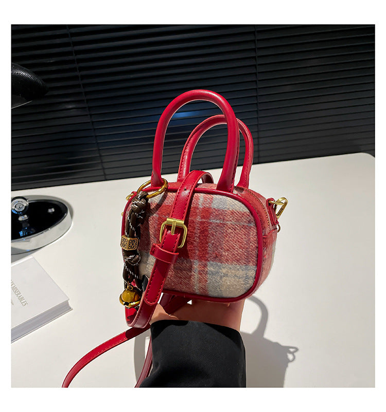 Woolen plaid bowling bag women's bag winter new shoulder messenger bag contrasting color retro style portable small square bag