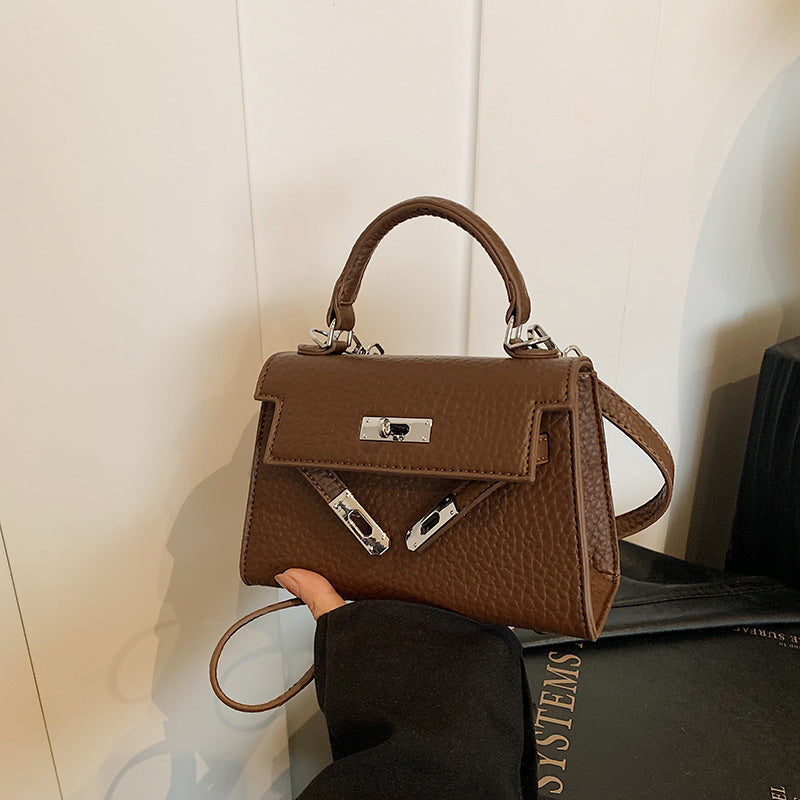 Wholesale premium sense small bag 2024 new bag women's bag versatile retro messenger bag small square bag portable Kelly bag