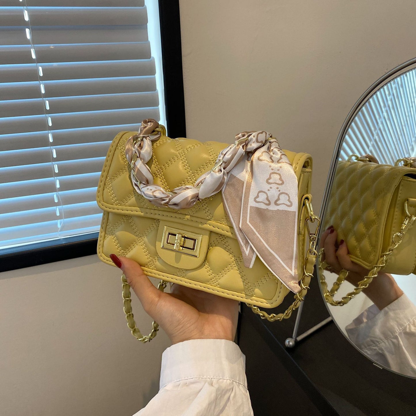 2023 cross-border small square bag rhombus chain small bag women's summer new crossbody versatile fashion shoulder armpit bag
