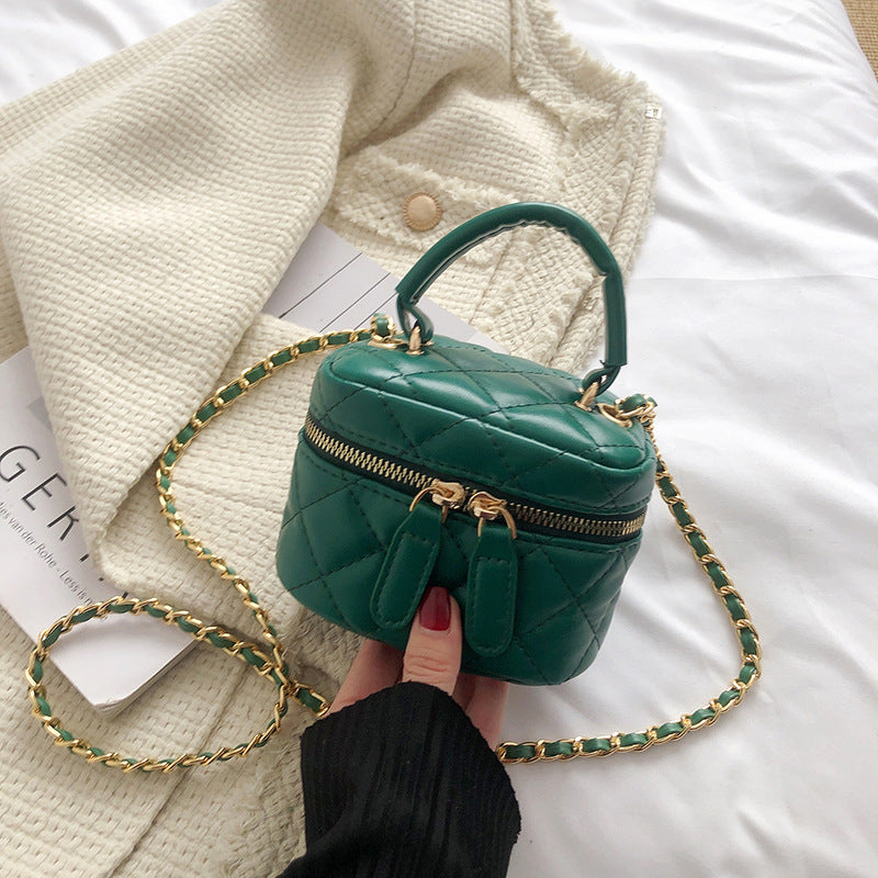 Xiaoxiangfeng bag women's 2023 new Internet celebrity live broadcast portable shoulder bag fashion diamond mini messenger bag tide