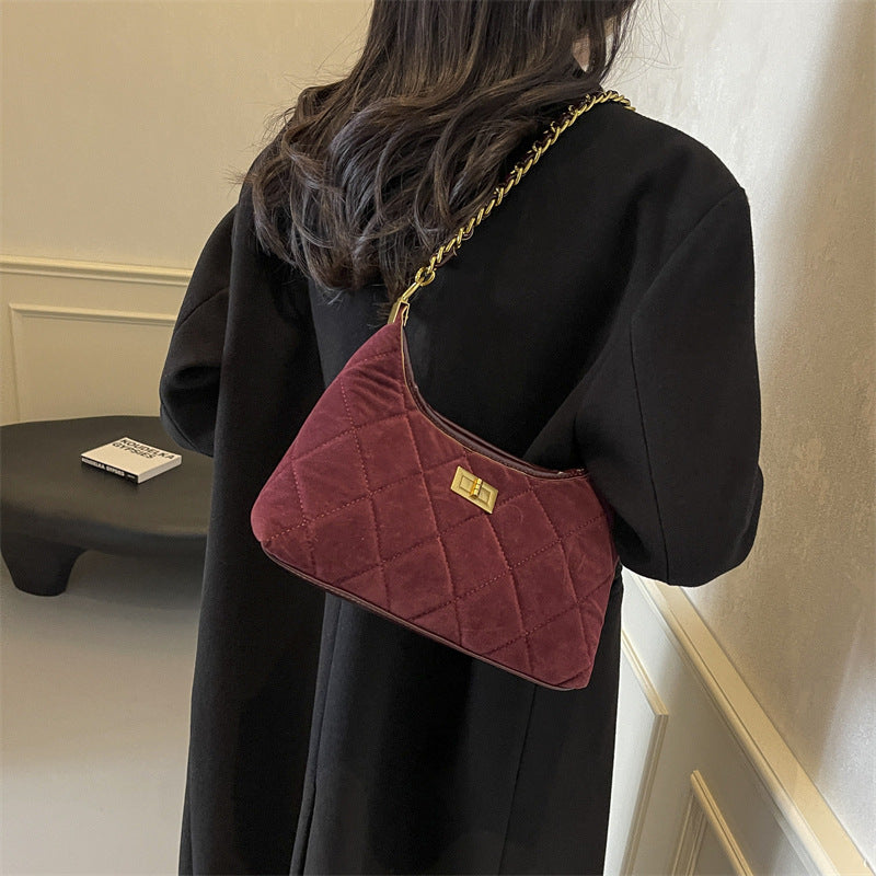 Xiaoxiangfeng bag women's 2024 autumn new fashion diamond chain underarm bag Korean version niche design shoulder bag