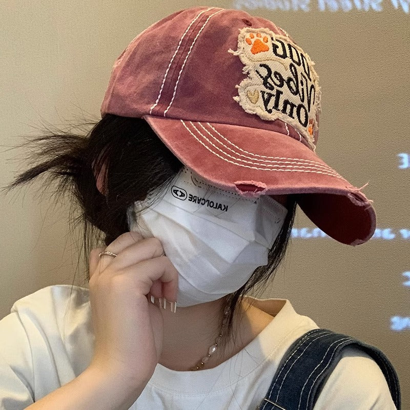 Washed holes, wide brim, baseball cap, women's American sticker, enlarged and deepened peaked cap, showing a small face, soft top hat tide