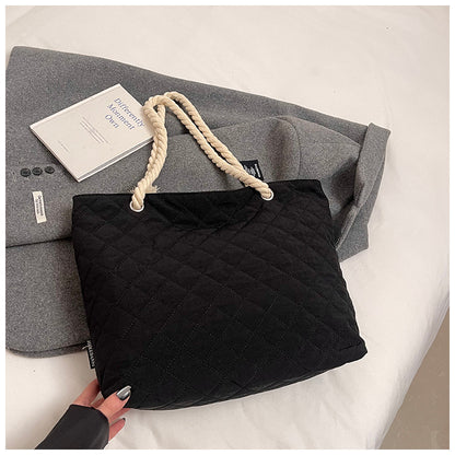 Winter large-capacity casual tote bag women's new diamond simple commuting shoulder bag college student class handbag