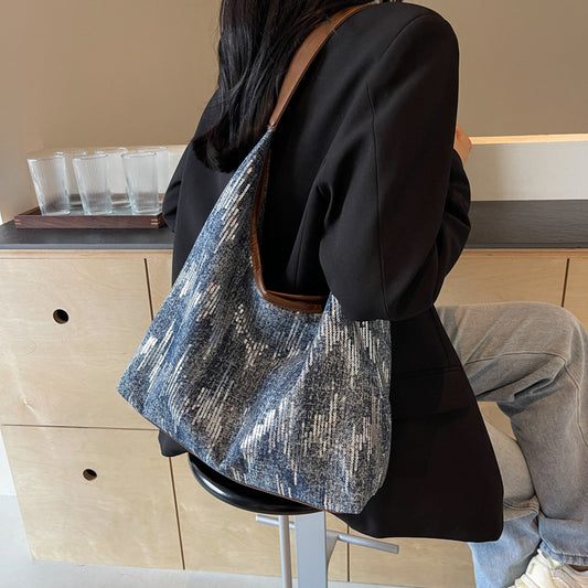 Women's bag 2024 summer new trendy niche foreign style fashionable texture large capacity commuting simple shoulder tote bag