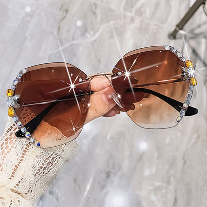 2022 new cross-border fashion rhinestone sunglasses women's thin sunglasses trendy sunscreen and UV protection Korean version glasses