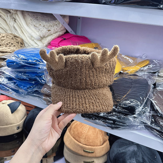 Wholesale Korea 2024 new Christmas elk horn knitted hat children autumn and winter Korean version warm empty top cap