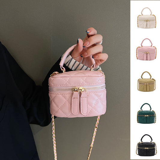 Xiaoxiangfeng bag women's 2023 new Internet celebrity live broadcast portable shoulder bag fashion diamond mini messenger bag tide