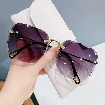2022 new frameless trimmed square sunglasses women, Korean version of Internet celebrity round face plain sunglasses gradual change