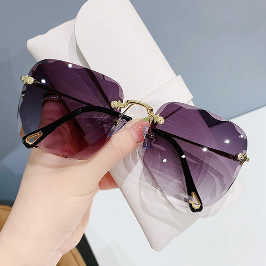 2022 new frameless trimmed square sunglasses women, Korean version of Internet celebrity round face plain sunglasses gradual change